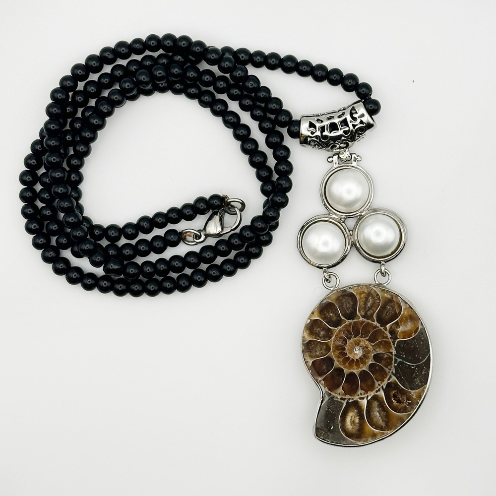 Ammonite Fossil Pearl Silver Tone Pendant Black Glass Round Ball Beaded Necklace